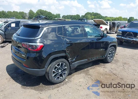 2022 Jeep Compass Latitude Fwd из США, поврежденный, VIN 3C4NJCBB6NT137361